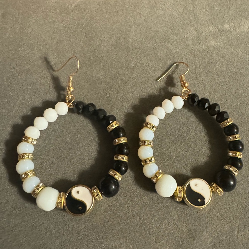 Gold tone, Yin Yang statement beaded dangle earrings
